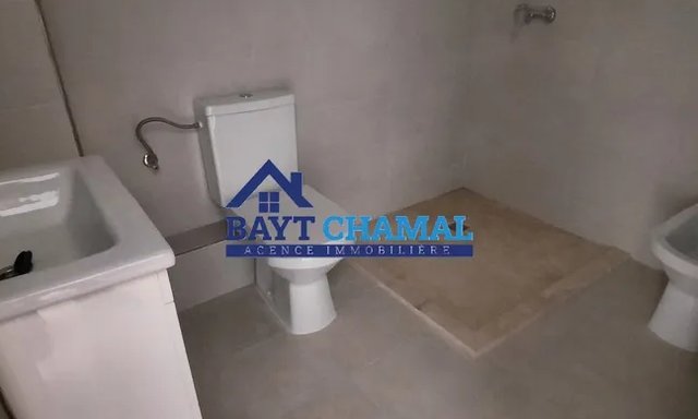 شقة للبيع في طنجة: 90م² من السحر الحضري — طنجة, طنجة مركز المدينة - 6