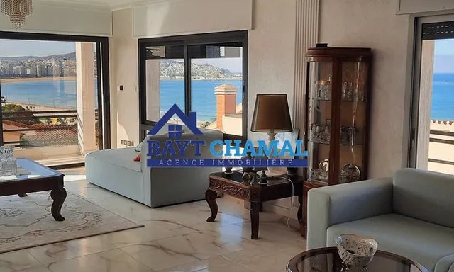 Villa in Malabata, Tangier: Spacious and Elegant Luxury for Sale — Tangier, Malabata