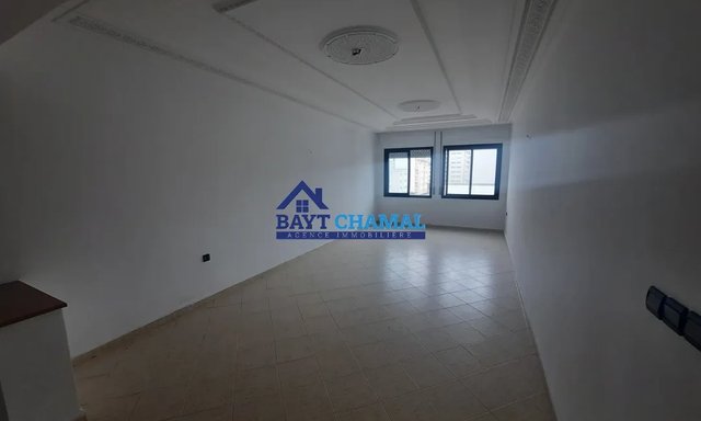 Appartement à Vendre à Tanger: 2 Chambres, 114m² de Charme — Tanger, Administratif - 4
