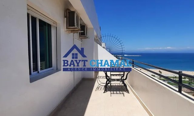 شقة واسعة بغرفتي نوم للبيع في وسط طنجة — طنجة, طنجة مركز المدينة