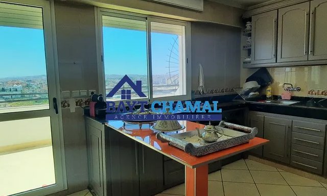 شقة واسعة بغرفتي نوم للبيع في وسط طنجة — طنجة, طنجة مركز المدينة - 12