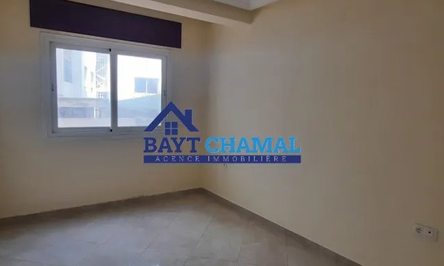 Appartement à Vendre à Tanger : Espace Moderne de 142m² — Tanger, Administratif - 6