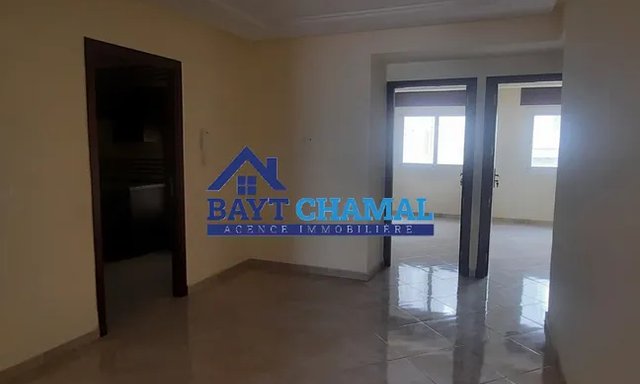 Appartement à Vendre à Tanger : Espace Moderne de 142m² — Tanger, Administratif - 11