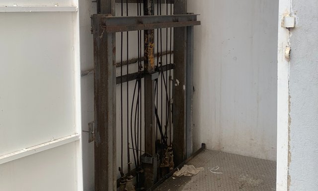 Local commercial à louer avec parking — Meknès, Autre secteur - 8