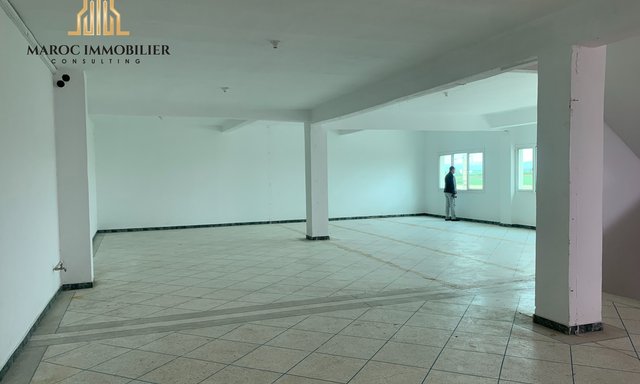 Local commercial à louer avec parking — Meknès, Autre secteur - 7