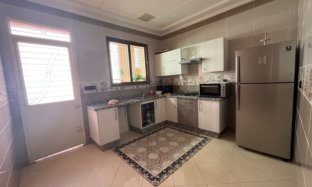 Appartement à louer avec balcon — Meknès, Marjane 2 - 5