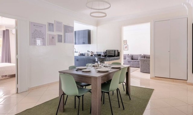 شقة للإيجار مع موقف سيارات في الطابق الأرضي - 2