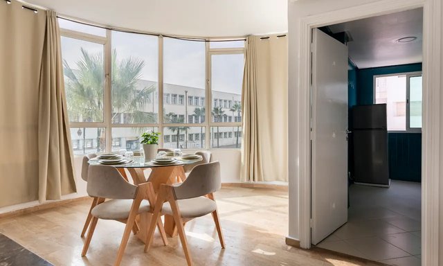 شقة للإيجار مع موقف سيارات في الطابق الأرضي - 2