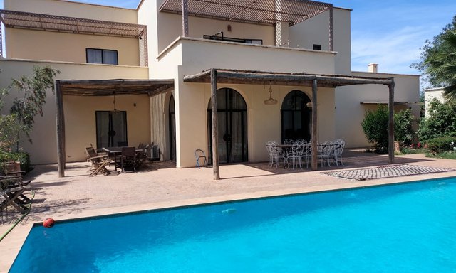 Villa for sale with swimming pool — Marrakech, Route d'Ourika - 9