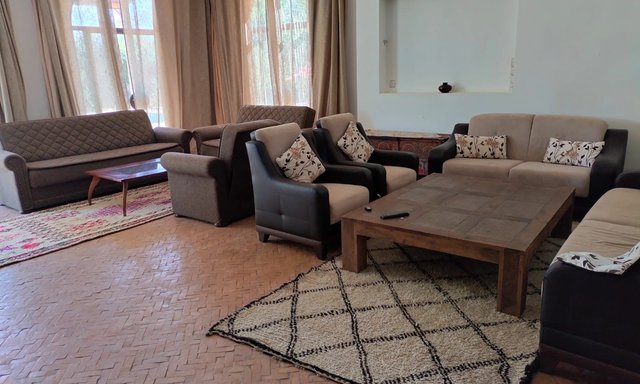 Villa for sale with swimming pool — Marrakech, Route d'Ourika - 7