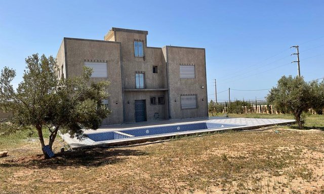 فيلا للبيع في الصويرة - لحرطة، 4 غرف نوم، مسبح. — الصويرة, الحرارطة