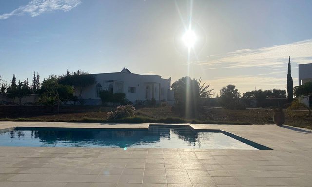 Villa à vendre avec piscine - 4