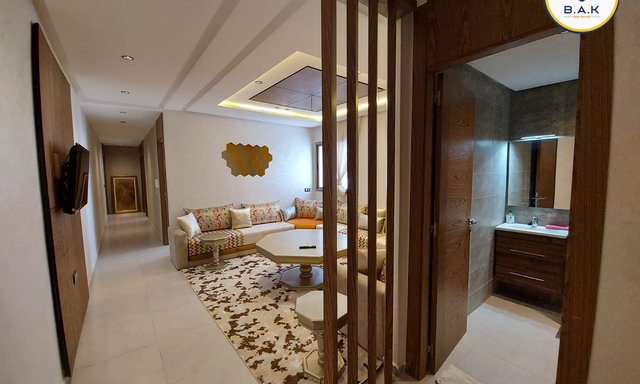 شقة للإيجار مع شرفة في الطابق الثالث — القنيطرة, ميموزاس