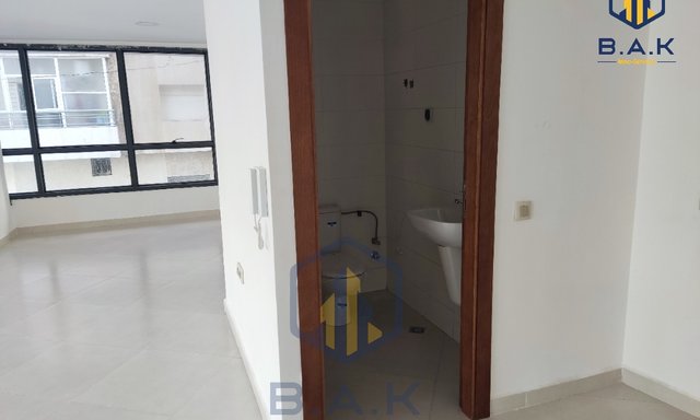 Bureau à louer au premier étage — Kénitra, Mimosas - 10