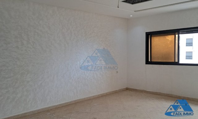 Apartamento nuevo en venta con parking — Kenitra, El Haddada - 2