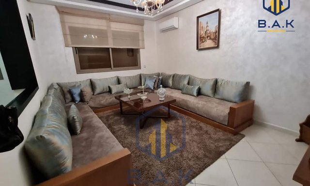 شقة للإيجار مع موقف سيارات في الطابق الأرضي — القنيطرة, لا فيل أوت