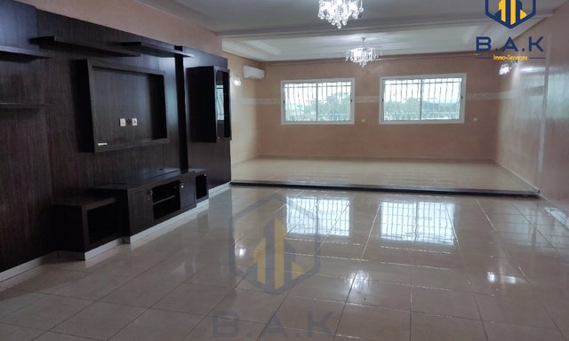 شقة للبيع مع تراس في الطابق الخامس — القنيطرة, سنتر