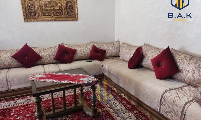 Maison à vendre avec terrasse et deux étages - 4