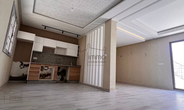 Apartment for sale with terrace in Essaouira.