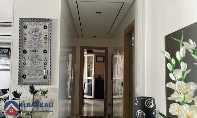 Apartamento en venta con piscina — Tánger, Achakar - 4