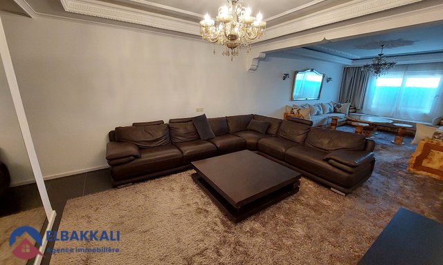 Apartamento en venta con balcón — Tánger, De La Plage