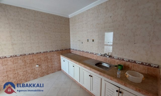 Apartamento en venta con terraza — Tánger, Aviation - 8