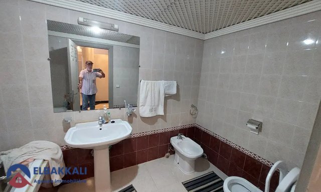 Apartamento en venta con balcón — Tánger, De La Plage - 19