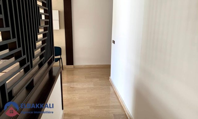 Apartamento en alquiler con balcón en el segundo piso — Tánger, Iberie - 6