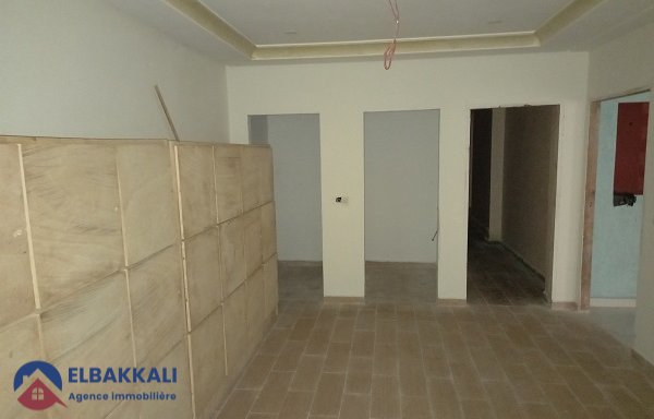 Villa à vendre avec piscine et trois étages — Tanger, Val Fleuri - 11