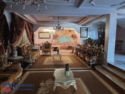 Villa à vendre avec terrasse et deux étages — Tanger, Jbel Kbir