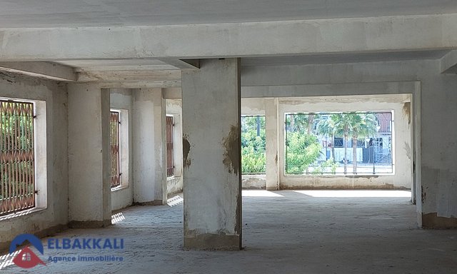 Local comercial en venta — Tánger, Malabata - 8