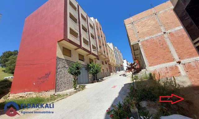 Terreno titulado en lote en venta — Tánger, Jirrari - 5