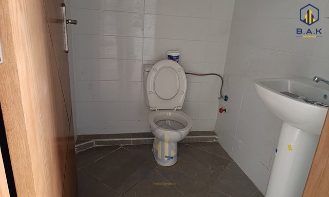 مكتب للإيجار مع تراس في الطابق الأول — القنيطرة, المعمورة - 11