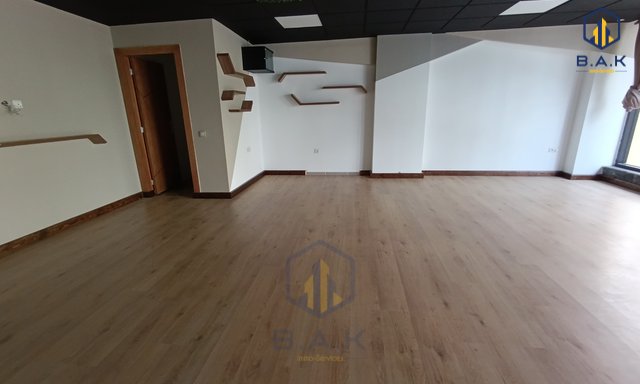 مكتب للإيجار مع تراس في الطابق الأول — القنيطرة, المعمورة - 6