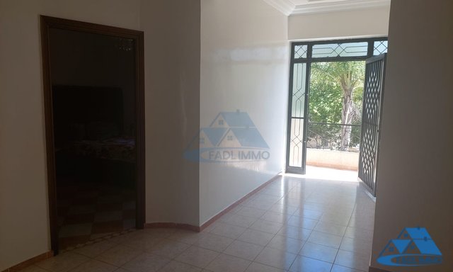 Villa for sale with terrace and three floors — Kenitra, El Ismailia - 27
