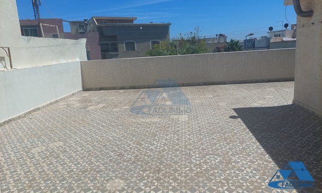 Villa for sale with terrace and three floors — Kenitra, El Ismailia - 13