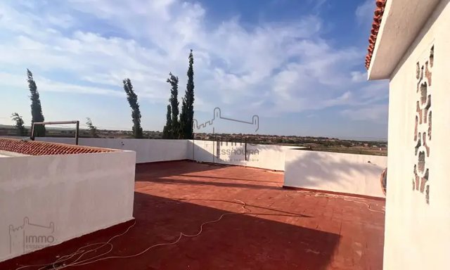 Villa for sale in Idaouguerd with pool - 4 bedrooms, 900 m². — Essaouira, Idaougard - 4