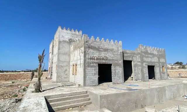 Charming Riad for Sale in Essaouira - 6 Bedrooms, Pool - 2