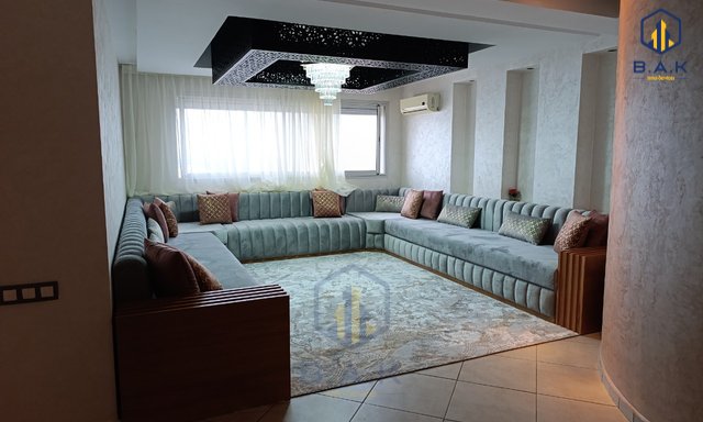 شقة للإيجار مع شرفة في الطابق الثامن — القنيطرة, البلدية