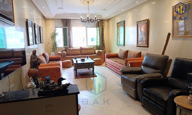 شقة للبيع مع شرفة في الطابق الثامن — القنيطرة, سنتر