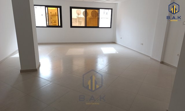 مكتب جديد للإيجار مع موقف سيارات — القنيطرة, سنتر - 6