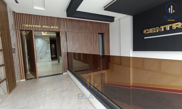 مكتب جديد للإيجار مع موقف سيارات — القنيطرة, سنتر