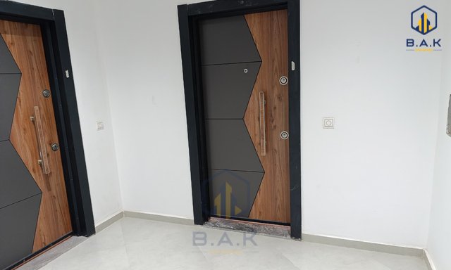 مكتب جديد للإيجار مع موقف سيارات — القنيطرة, سنتر - 5