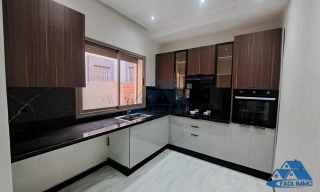 New apartment for buy on the second floor — Mehdia
