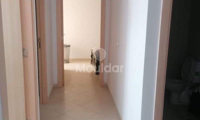 شقة للإيجار: 2 غرف في أغادير، حي محمدي - 4