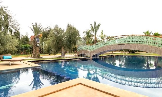 فيلا فاخرة للبيع في مراكش - طريق فاس - 3