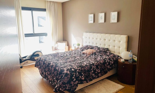 Apartament spațios de închiriat în Casa Finance City - 134m² - 2