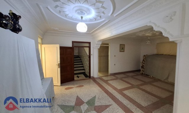 Maison à achat avec garage — Tanger, Drissia