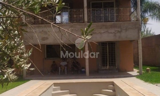 منزل ساحر في مراكش: 2000م²، 4 غرف نوم للبيع