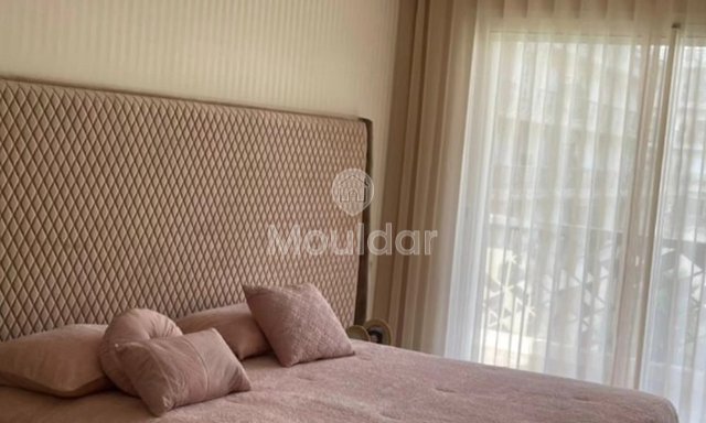 Διαμερίσμα εν ανανέωση 3 δωματίων προς πώληση στη CFC - 3